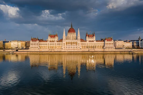 Budapest Ungheria Veduta Aerea Del Bellissimo Edificio Del Parlamento Ungherese — Foto Stock