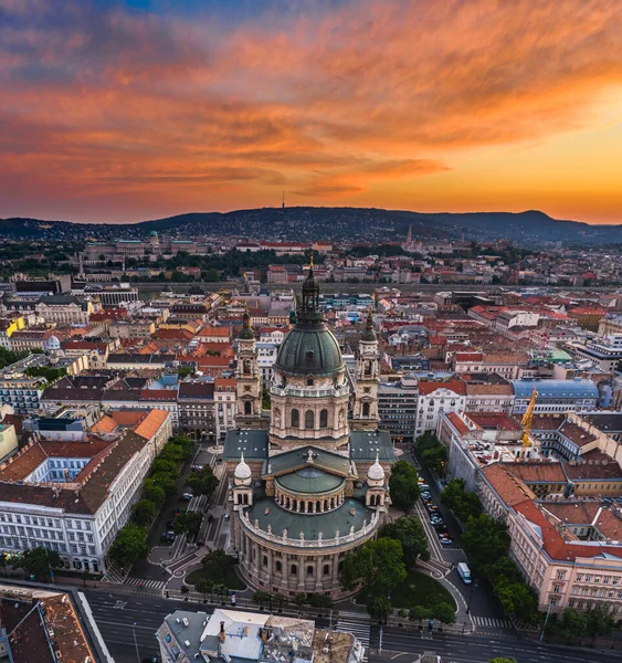 Budapest Magyarország Légköri Panorámás Kilátás Szent István Bazilikára Drámai Naplementével — Stock Fotó