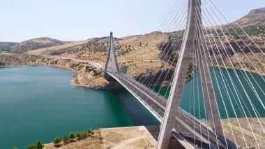 Yapının ve sahil manzarası pürüzsüz