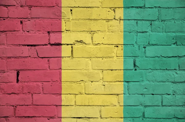 Bandera Guinea Está Pintada Sobre Una Vieja Pared Ladrillo — Foto de Stock