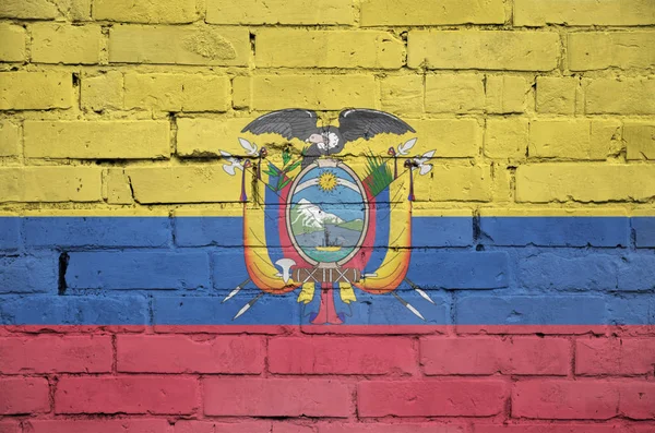 Bandera Ecuador Está Pintada Sobre Una Vieja Pared Ladrillo —  Fotos de Stock