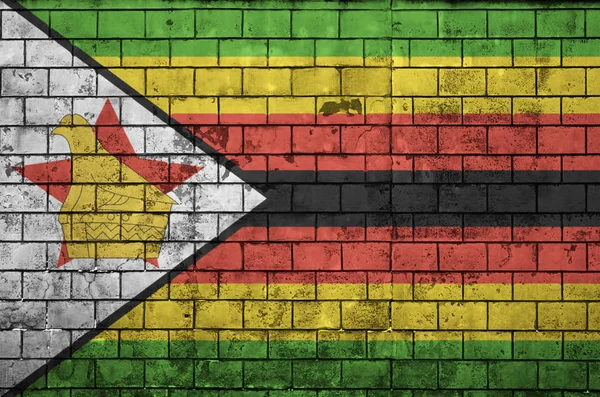 Vlag Van Zimbabwe Geschilderd Een Oude Bakstenen Muur — Stockfoto
