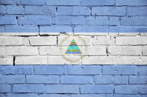 Nicaragua Flagga Målad Gammal Tegelvägg — Stockfoto