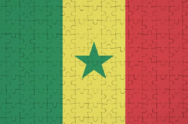Senegal bayrak katlanmış bir bulmaca tasvir
