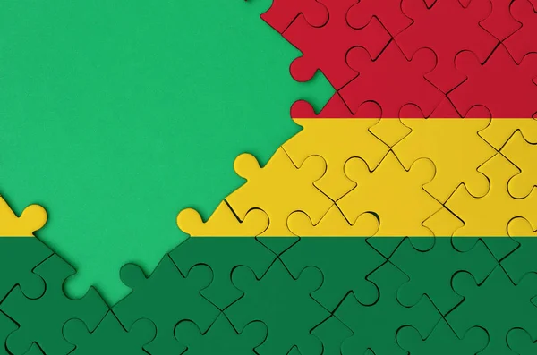 Σημαία Βολιβίας Απεικονίζεται Ένα Ολοκληρωμένο Παζλ Δωρεάν Αντίτυπο Πράσινο Χώρο — Φωτογραφία Αρχείου