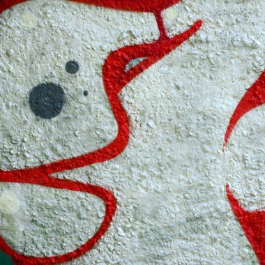 Sokak sanatı. Krom ve kırmızı tonlarında renkli grafiti resmi bir parçasının arka plan görüntü.