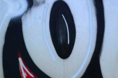 Sokak sanatı. Krom ve kırmızı tonlarında renkli grafiti resmi bir parçasının arka plan görüntü.