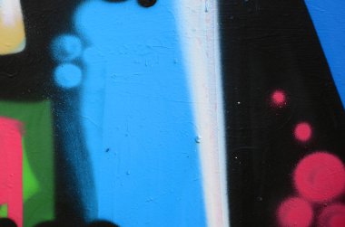 Sokak sanatı. Renkli grafiti resmi bulunan bir rahiplik mavi tonları bir arka plan görüntüsü.