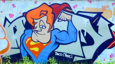 Sokak sanatı. Beyaz ve krom sesleri ve çizgi film karakteri tam tamamlanan grafiti resimde arka plan görüntü.