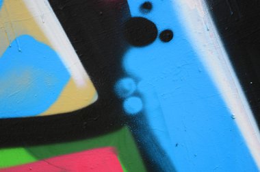 Sokak sanatı. Renkli grafiti resmi bulunan bir rahiplik mavi tonları bir arka plan görüntüsü.