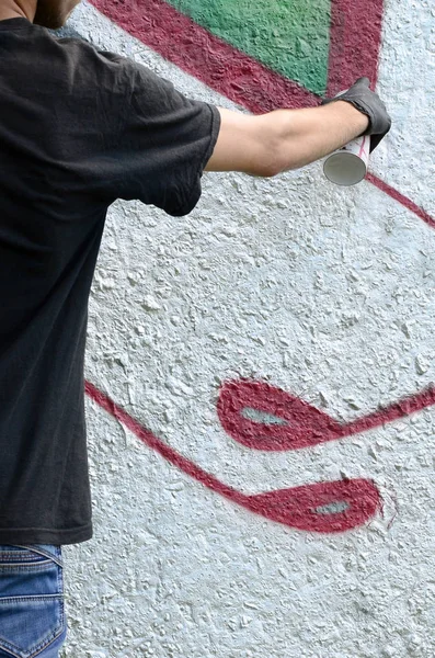 Young Hooligan Paints Graffiti Concrete Wall Illegal Vandalism Concept Street — Stock Photo, Image