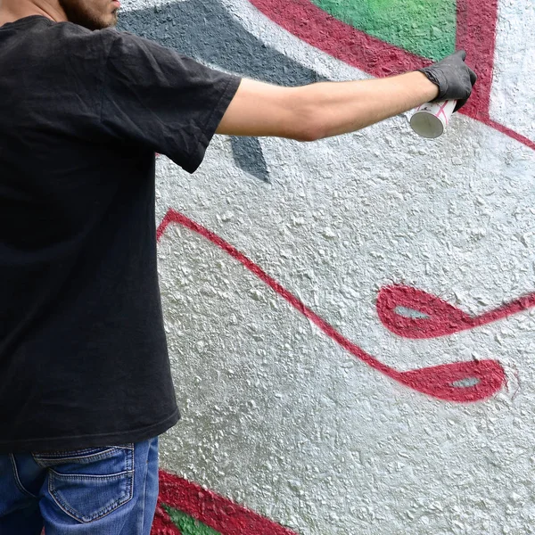 Young Hooligan Paints Graffiti Concrete Wall Illegal Vandalism Concept Street — Stock Photo, Image