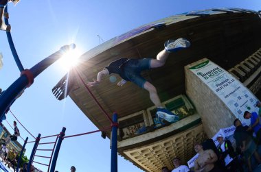 Kharkiv, Ukrayna - 27 Mayıs, 2018: Street egzersiz gösterisi sırasında sokak Kültür Festivali.