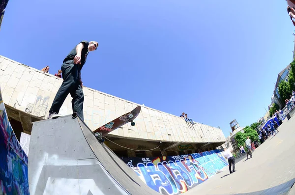 Kharkiv Oekraïne Mei 2018 Skateboard Wedstrijd Openlucht Skatepark Tijdens Het — Stockfoto