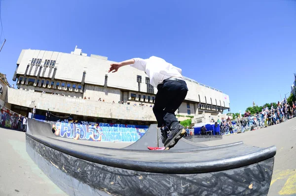 Kharkiv Ucrânia Maio 2018 Patinação Patins Durante Festival Anual Culturas — Fotografia de Stock