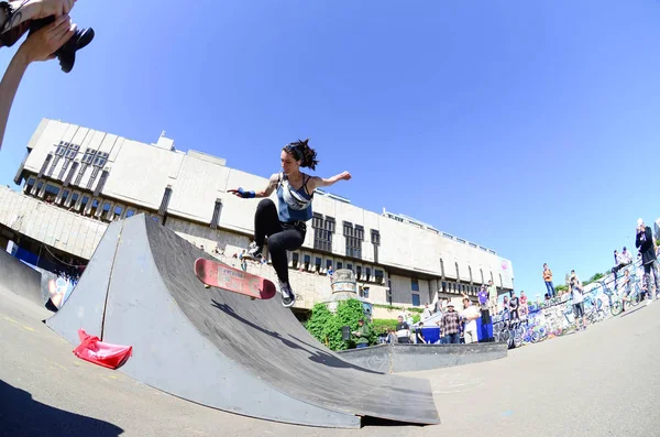 Kharkiv Oekraïne Mei 2018 Skateboard Wedstrijd Openlucht Skatepark Tijdens Het — Stockfoto