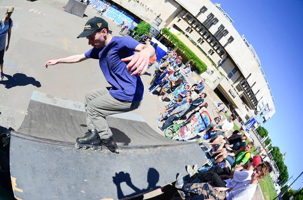 Kharkiv Ucrânia Maio 2018 Patinação Patins Durante Festival Anual Culturas — Fotografia de Stock