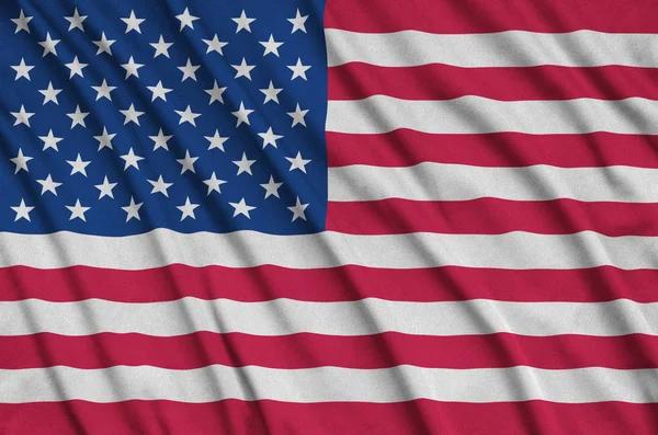 Amerika Birleşik Devletleri bayrağı ile birçok çiziklere spor bez kumaş üzerinde tasvir edilmiştir. Spor takım sallayarak afiş