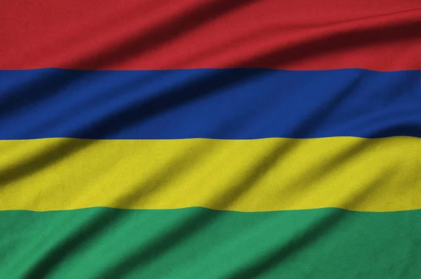 Bandeira Mauriciana Retratada Tecido Tecido Esportivo Com Muitas Dobras Esporte — Fotografia de Stock