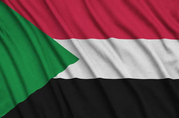 Флаг Судана Изображен Спортивной Ткани Множеством Складок Спортивная Команда Размахивает — стоковое фото