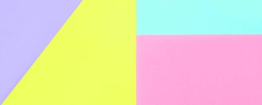Doku arka planını moda pastel renkler. Pembe, mor, sarı ve mavi geometrik desen kağıtları. en az soyut.