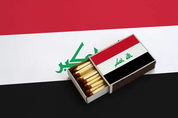 Bandera Irak Muestra Una Caja Fósforos Abierta Que Está Llena — Foto de Stock