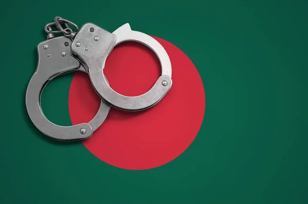 Флаг Бангладеш Наручники Концепция Преступности Правонарушений Стране — стоковое фото