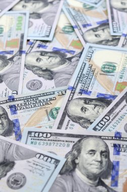 Çok sayıda bize para orta mavi bir şerit ile yeni bir tasarım. Üstten görünüm.