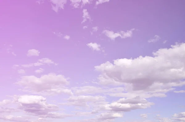 Cielo Nuvoloso Blu Con Molte Piccole Nuvole Che Bloccano Sole — Foto Stock