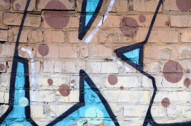 Grafiti çizimler parçası. Eski duvar boya lekeleri sokak sanatı kültür tarzı ile dekore edilmiştir. Renkli arka plan doku.