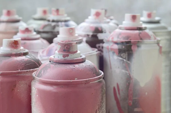 Lot Dirty Used Aerosol Cans Bright Pink Paint Macro Photograph — Stock Photo, Image