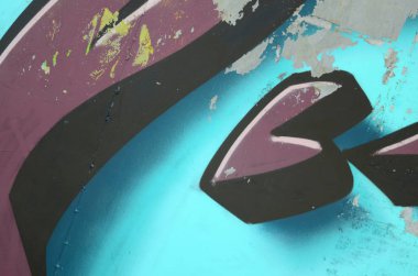 Grafiti çizimler parçası. Eski duvar boya lekeleri sokak sanatı kültür tarzı ile dekore edilmiştir. Renkli arka plan doku soğuk tonlarda.