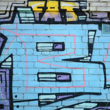 Grafiti çizimler parçası. Eski duvar boya lekeleri sokak sanatı kültür tarzı ile dekore edilmiştir. Renkli arka plan doku soğuk tonlarda.