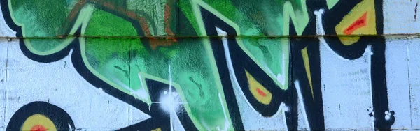 Fragment Von Graffiti Zeichnungen Die Alte Wand Mit Farbflecken Stil — Stockfoto