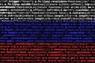 Rusya bayrağı ekrandaki program kodu ile tasvir edilir. Modern teknoloji ve site geliştirme kavramı.