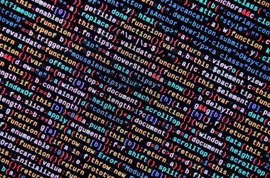 Büyük veri ve Internet şeyler trend. Bu uzman çalışma alanı. Laptop ekran portre resmi web sitesi Html kodu. Büyük veri depolama ve temsil bulut