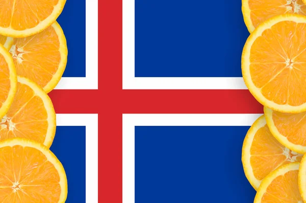 Islands Flagga Vertikal Ram Orange Citrus Frukt Skivor Begreppet Växer — Stockfoto