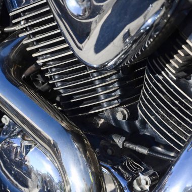 Eski klasik motosiklet krom parlak gövde bölümü bir parçası kadar kapatın