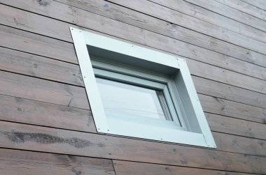 Modern pasif ahşap ev cephe duvar plastik Pvc Pencere. PVC pencere numaralı evde enerji verimliliği vardır