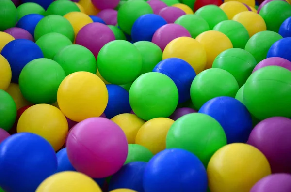 Bolas Plástico Colores Piscina Sala Juegos Piscina Para Divertirse Saltar —  Fotos de Stock