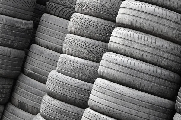 Old Used Tires Stacked High Piles Secondary Car Parts Shop — Stock Photo, Image