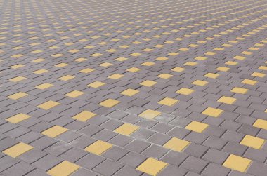 Kasaba meydanında cobblestones yoldan. Arka plan doku perspektif içinde