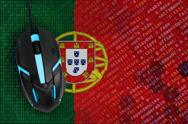Bandera Portugal Ratón Moderno Ordenador Retroiluminado Concepto Amenaza Digital Acciones —  Fotos de Stock