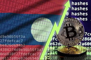 Laos bayrağı ve bitcoin araştırma ekran ve iki fiziksel altın bitcoins yükselen Yeşil ok