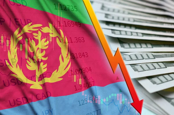 厄立特里亚国旗和图表下跌我们美元的位置与美元钞票的风扇 — 图库照片