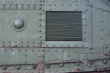 Doku tank yan duvar, metal yapılmış ve cıvata ve perçin çok sayıda ile güçlendirilmiş