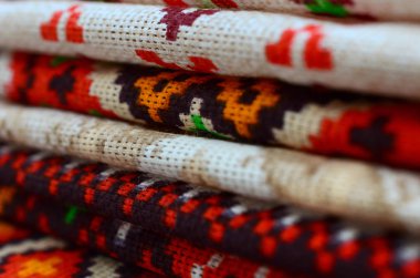 Geleneksel Ukrayna halk sanatı yığını tekstil kumaş üzerinde nakış desenleri örme