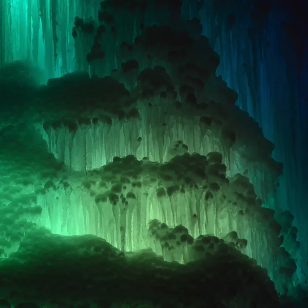 氷凍った滝や洞窟の背景の大きなブロック — ストック写真