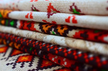 Geleneksel Ukrayna halk sanatı yığını tekstil kumaş üzerinde nakış desenleri örme