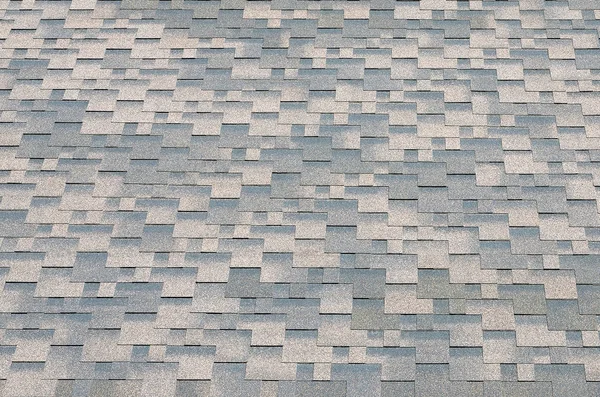 Background mosaic texture of flat roof tiles with bituminous coating — Stock Photo, Image